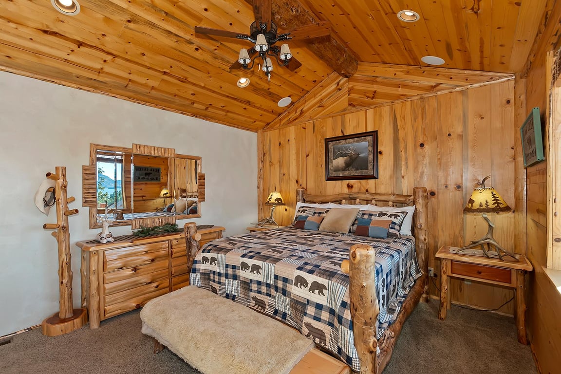 Cabin Image 32