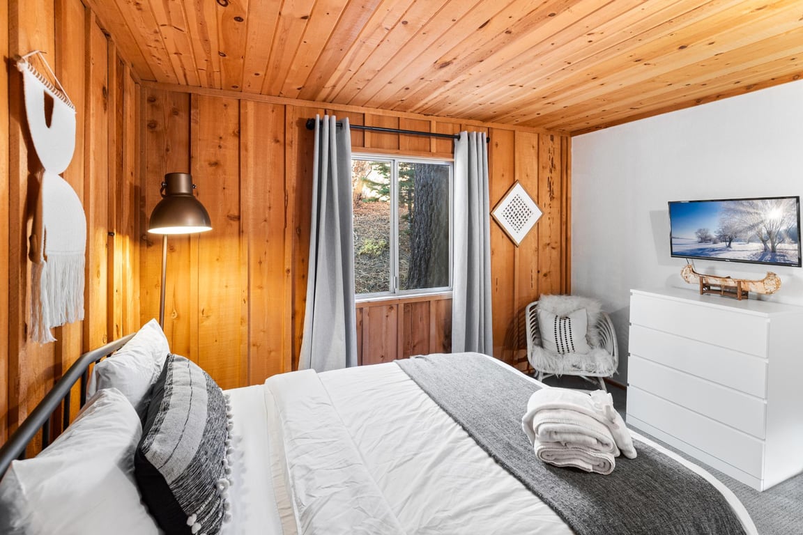 Cabin Image 37