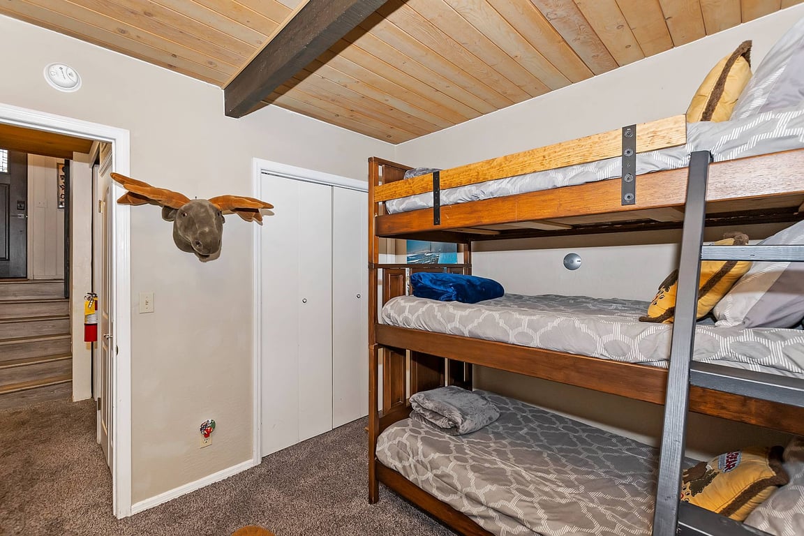 Cabin Image 24