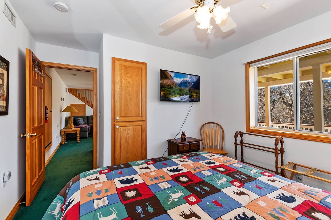 Cabin Image 39
