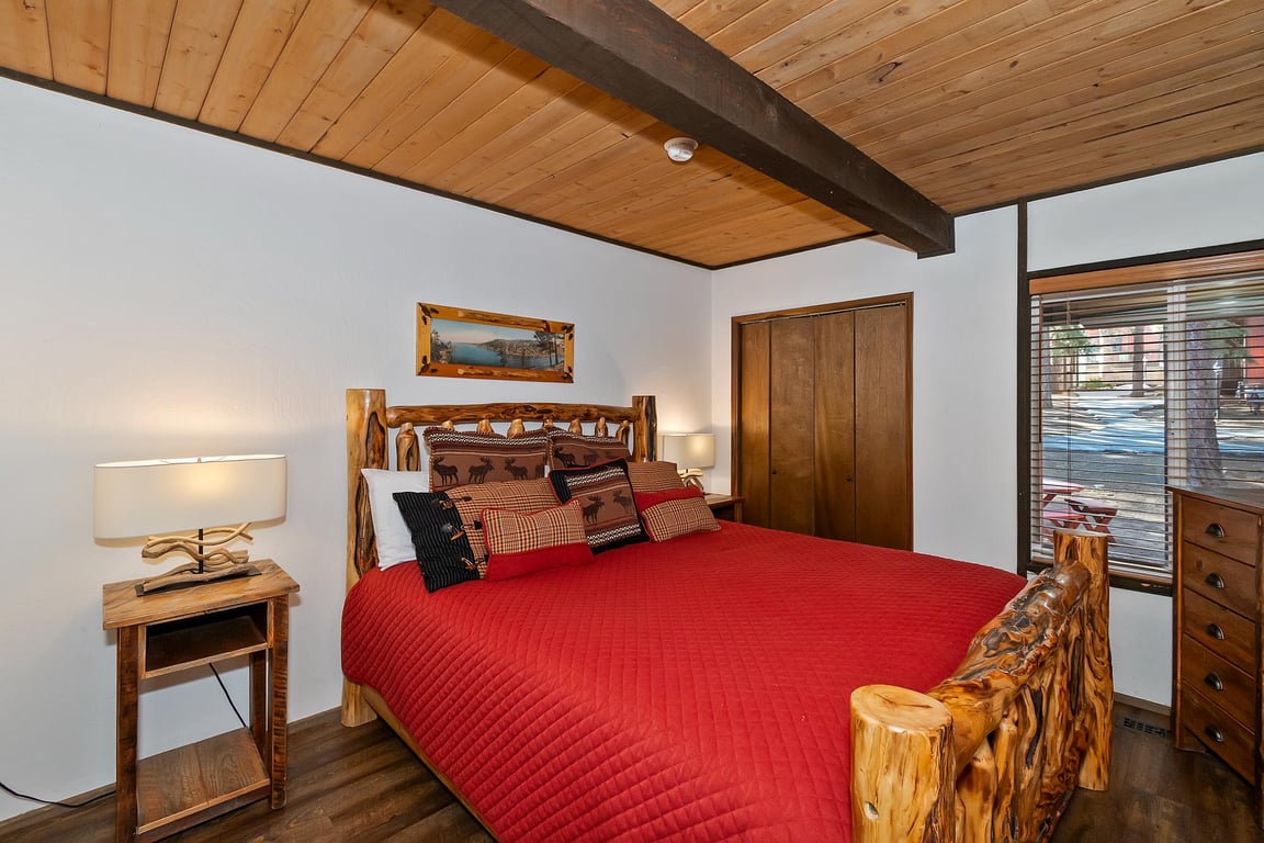 Cabin Image 26