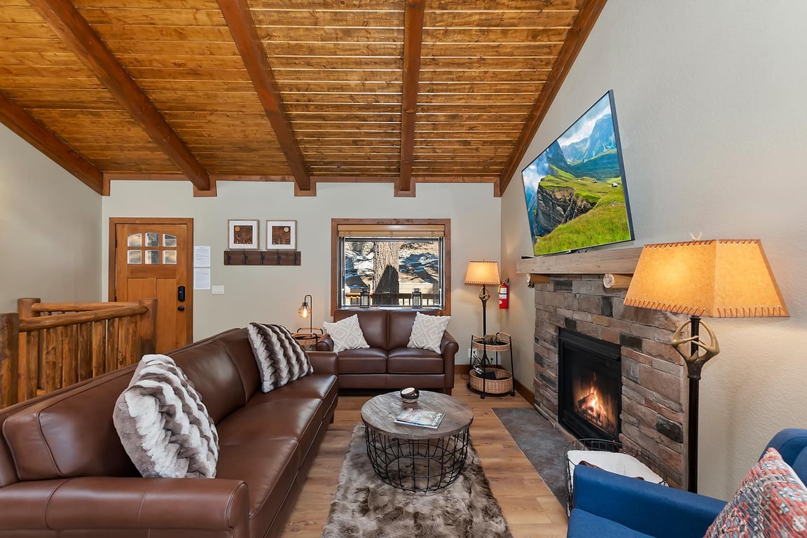 Cabin Image 11