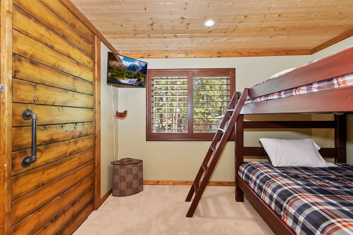 Cabin Image 27