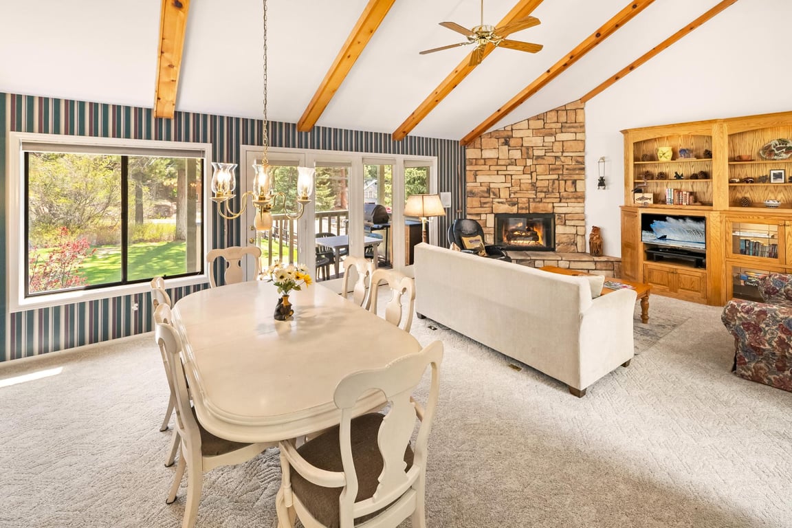Cabin Image 18