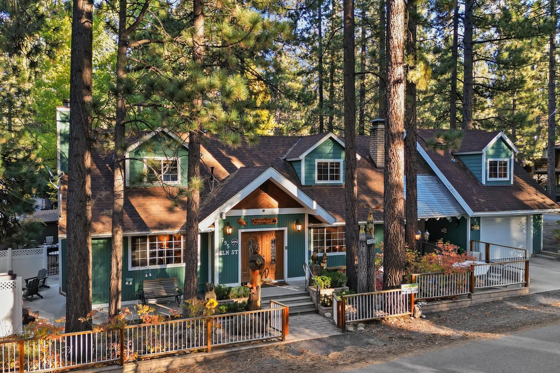 Mama Bear's Hideaway