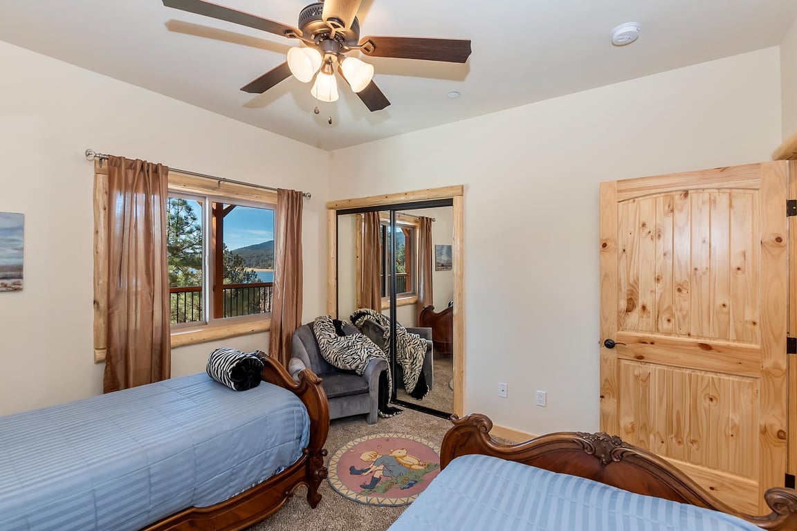 Cabin Image 41