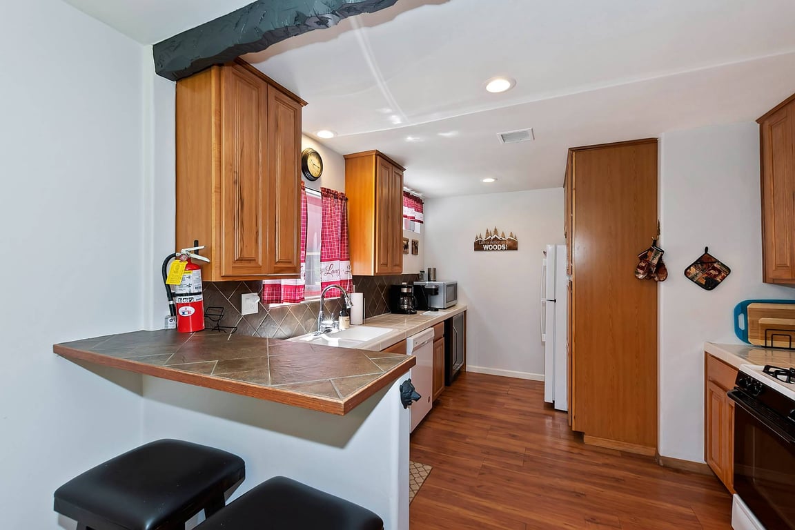 Cabin Image 8