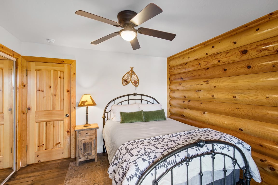 Cabin Image 34