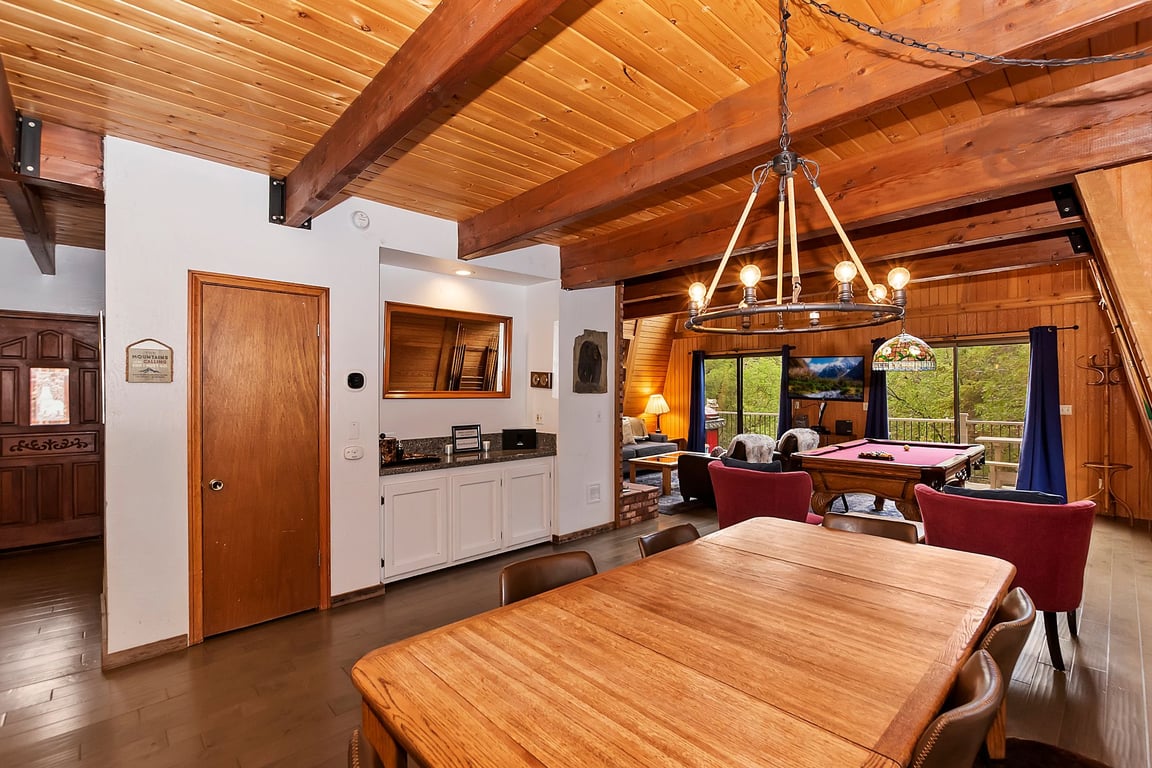 Cabin Image 10