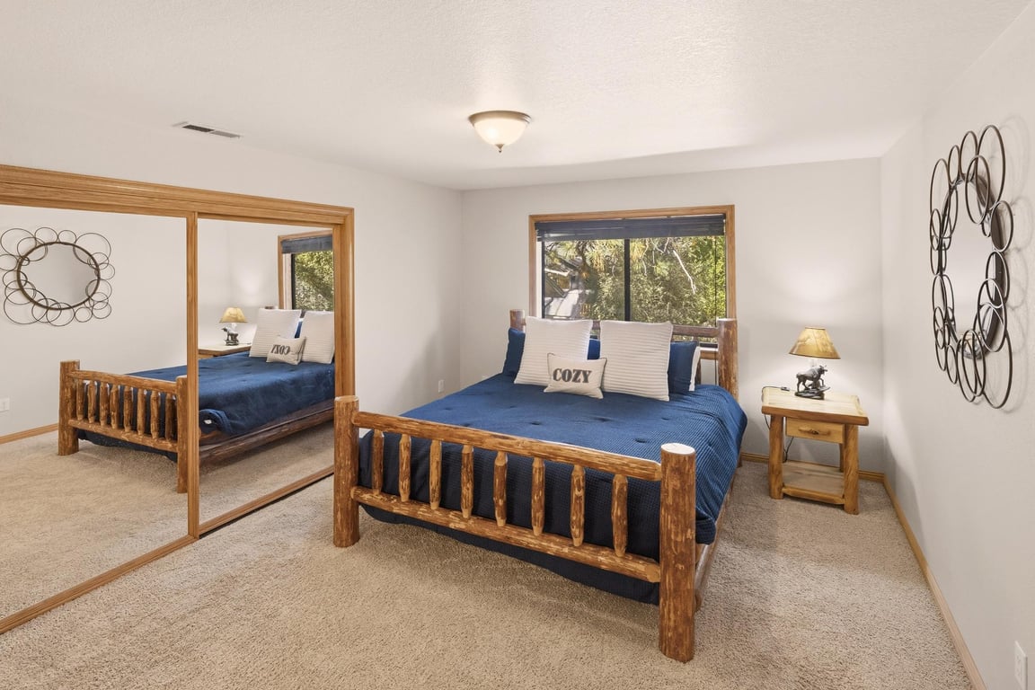 Cabin Image 42