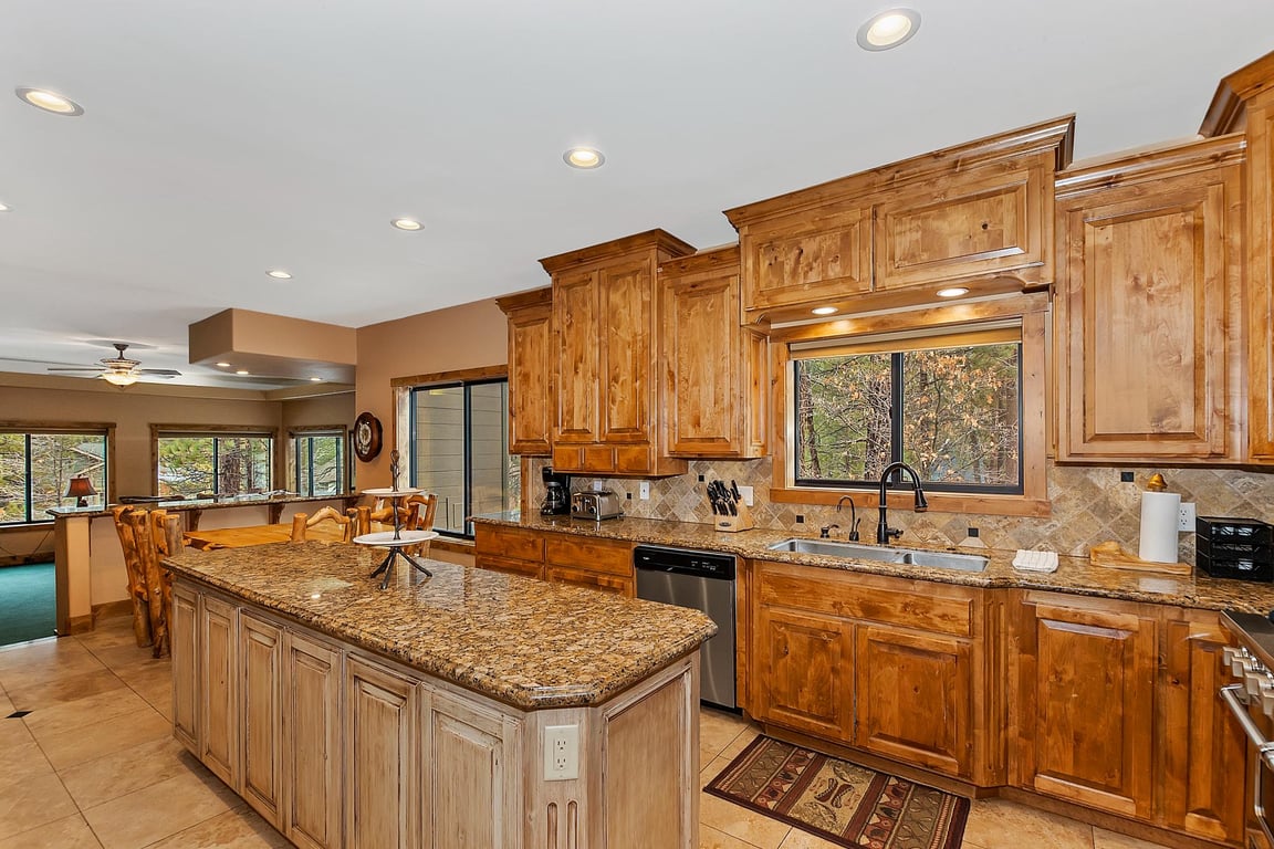 Cabin Image 18