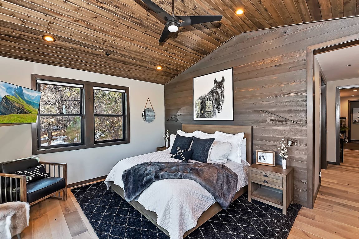 Cabin Image 34