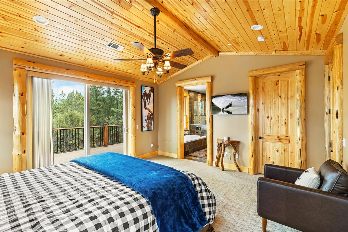 Cabin Image 26