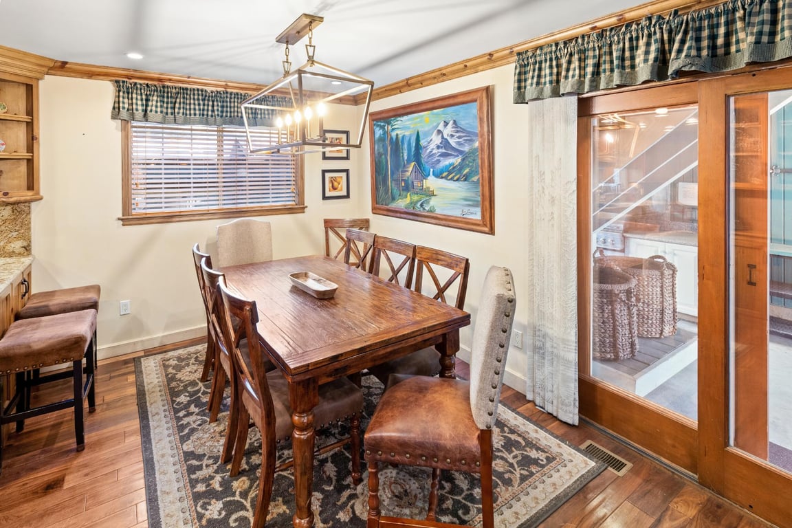 Cabin Image 14