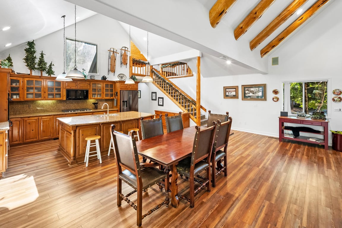 Cabin Image 17
