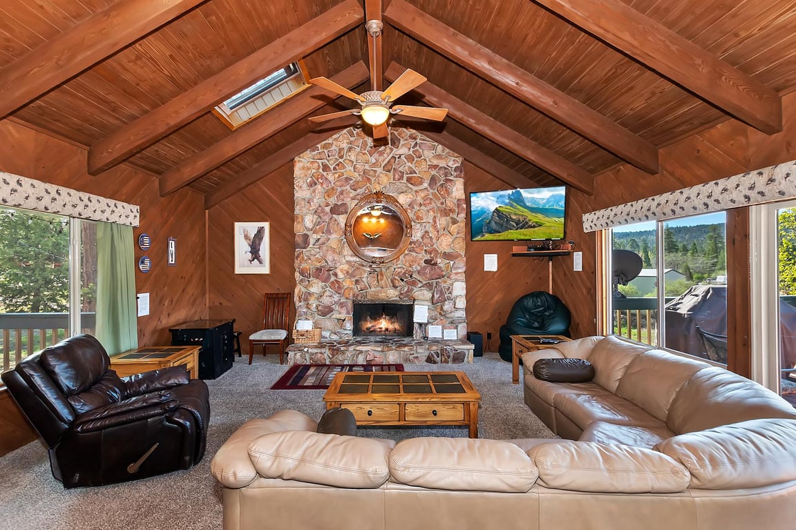 Cabin Image 6