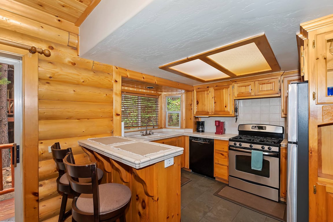 Big Bear Cabin - Papa'sVilla - 0003