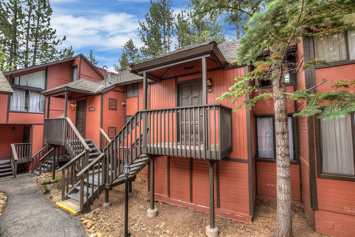 Cabin Image 26