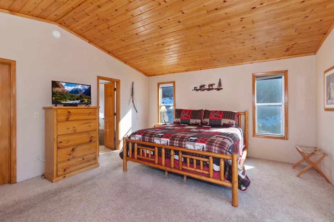 Cabin Image 21