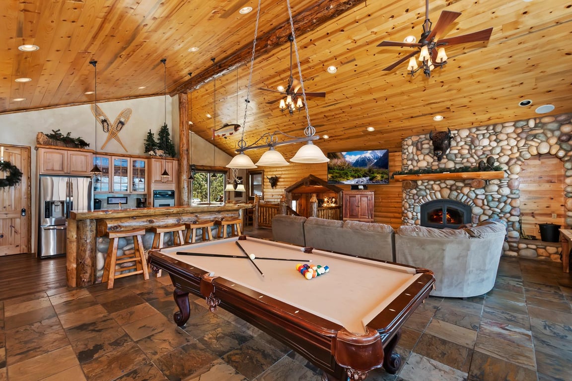 Cabin Image 19