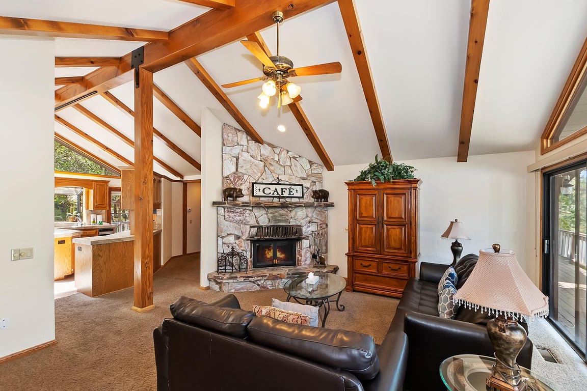 Cabin Image 57