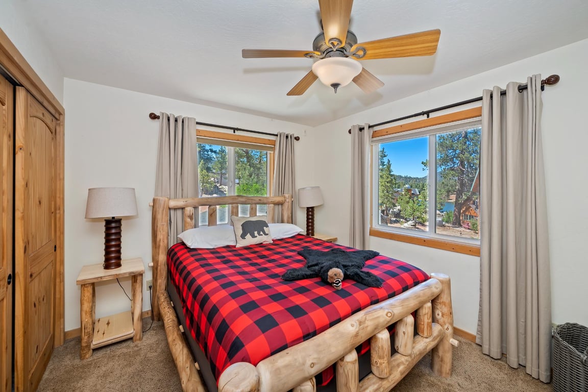 Cabin Image 21
