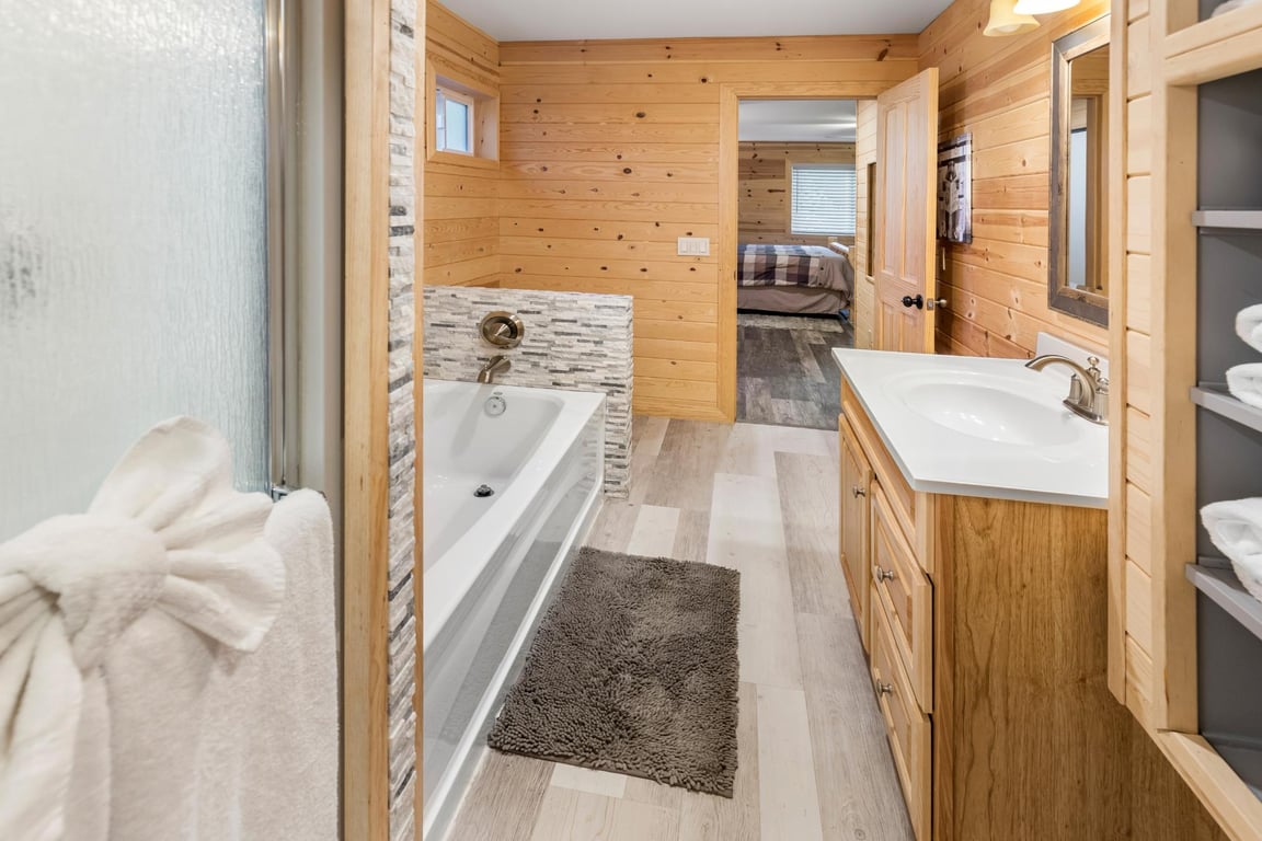 Cabin Image 20