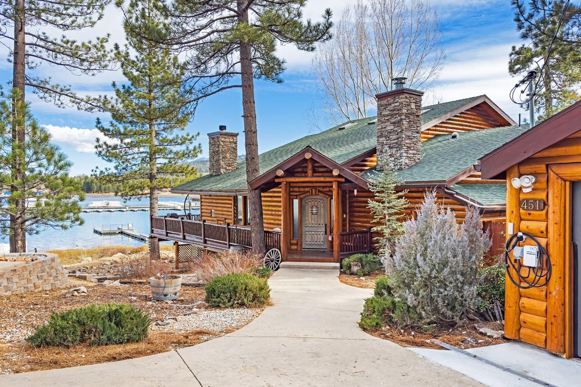 Cabin Image 73