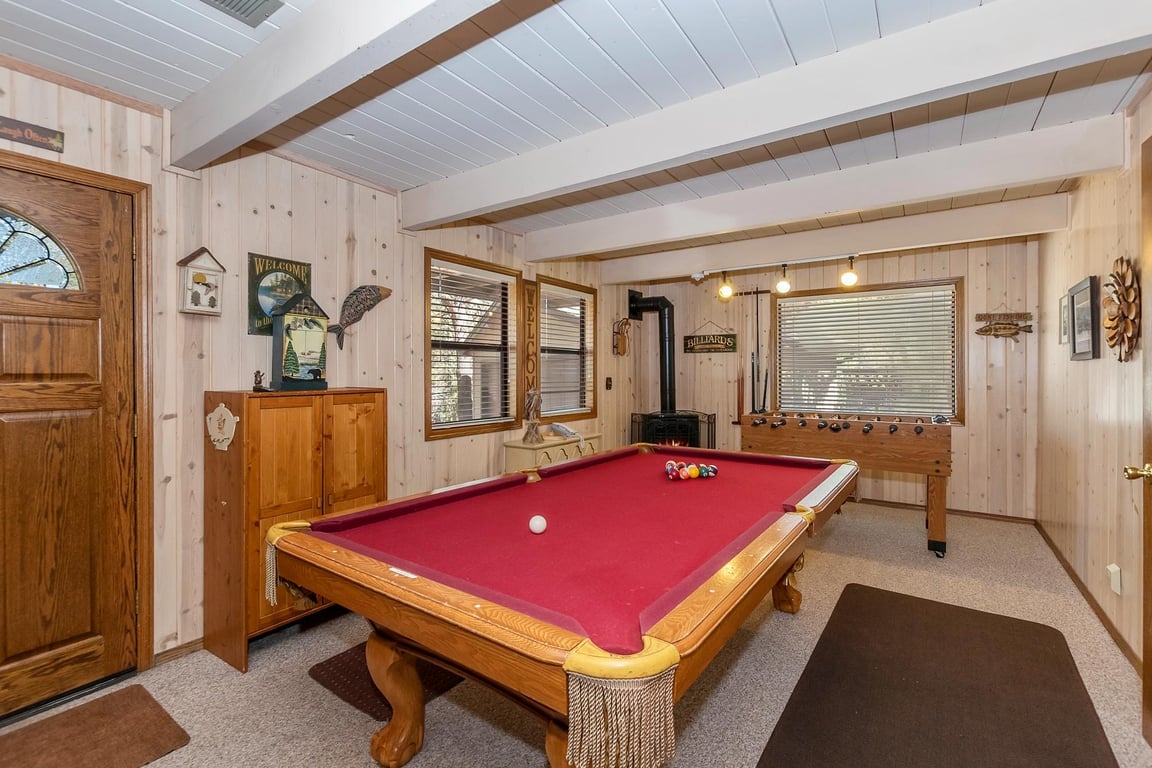 Big Bear Cabin - WhisperingBearLodge - 0004