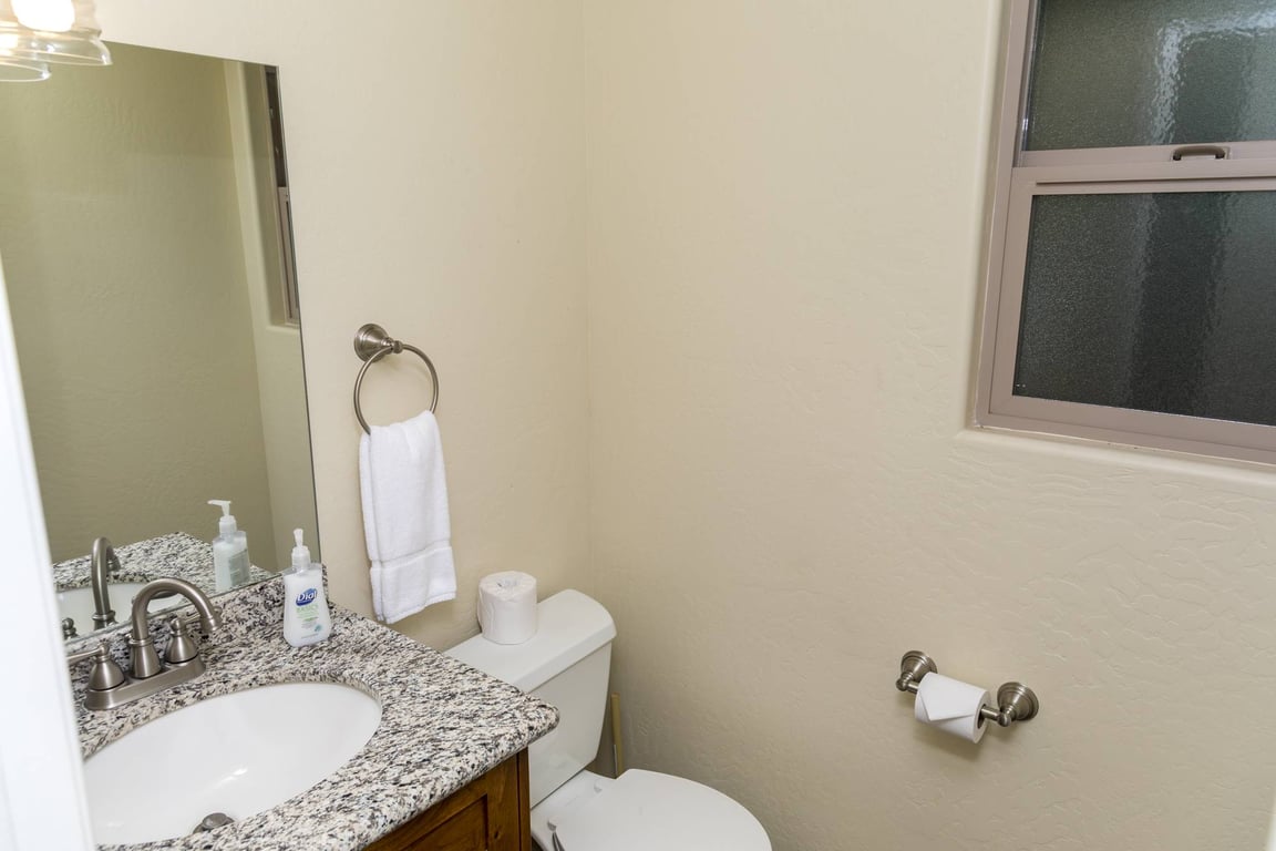 Cabin Image 12