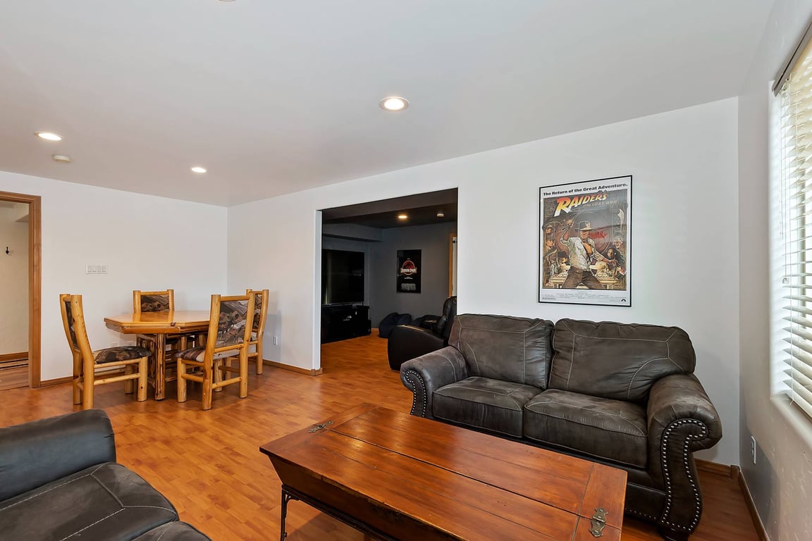 Cabin Image 8