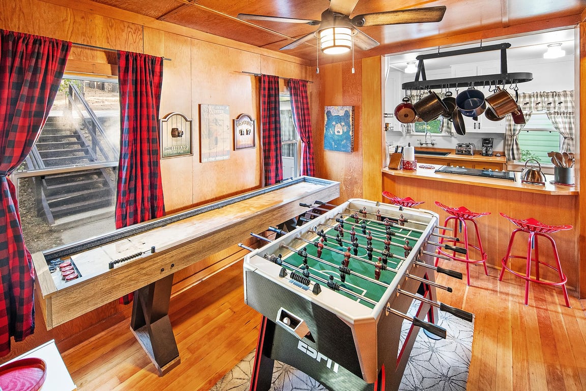 Cabin Image 3