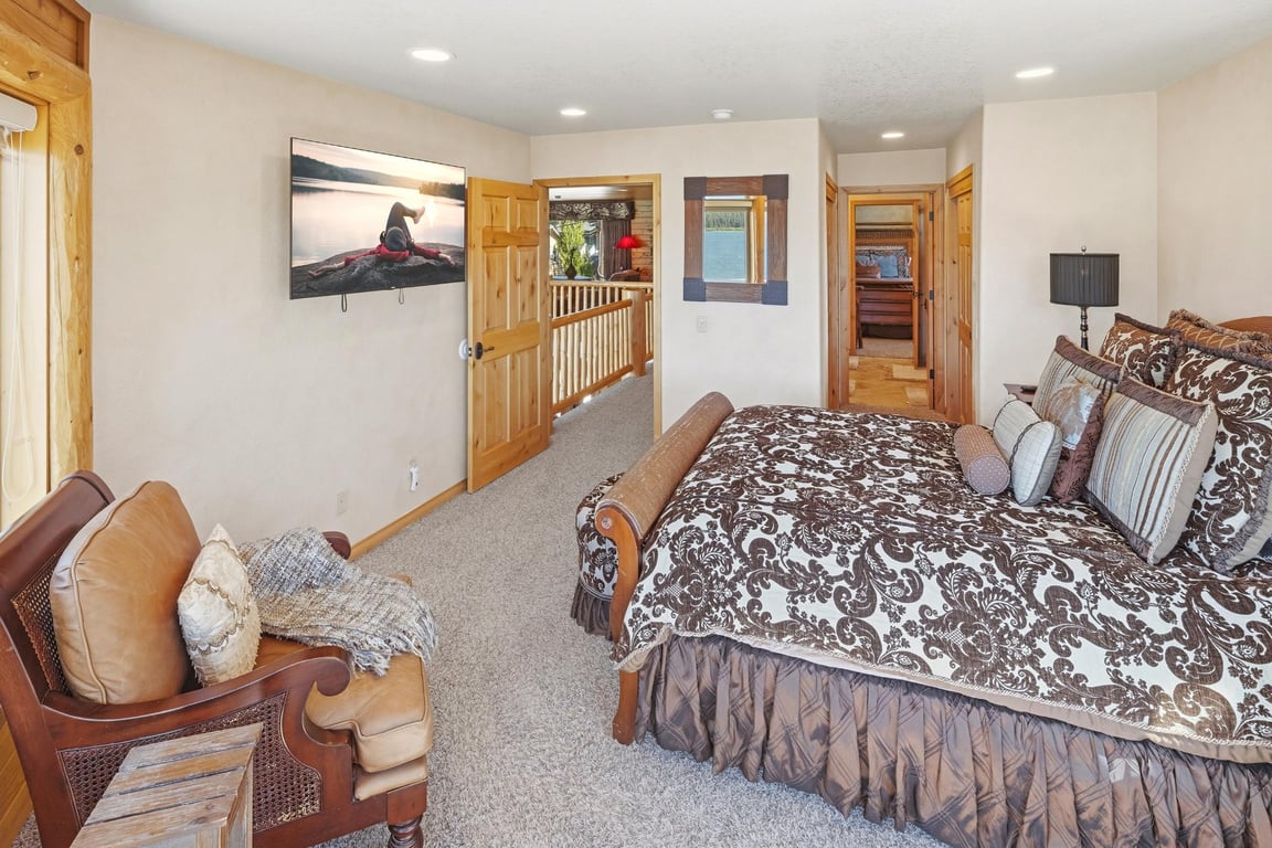 Cabin Image 67