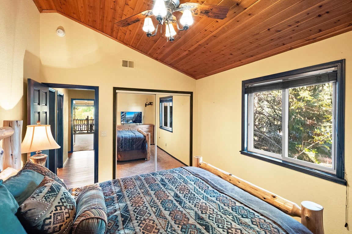 Cabin Image 49