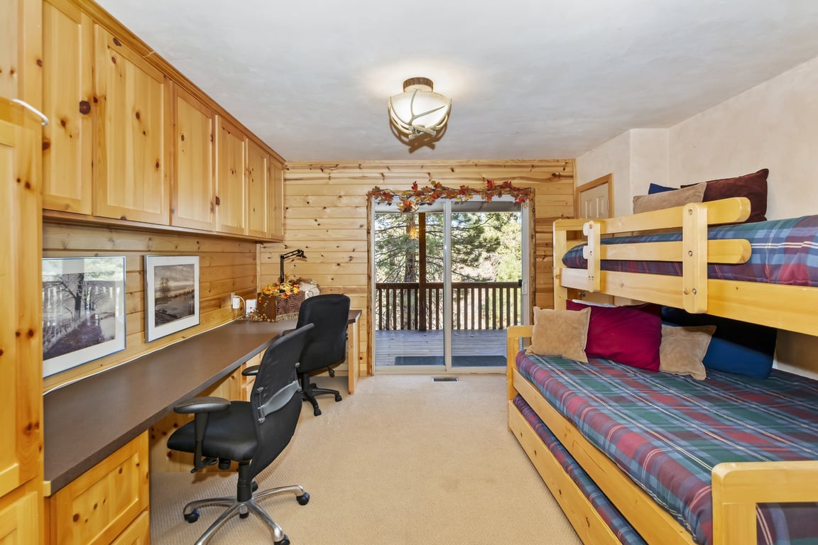 Cabin Image 17
