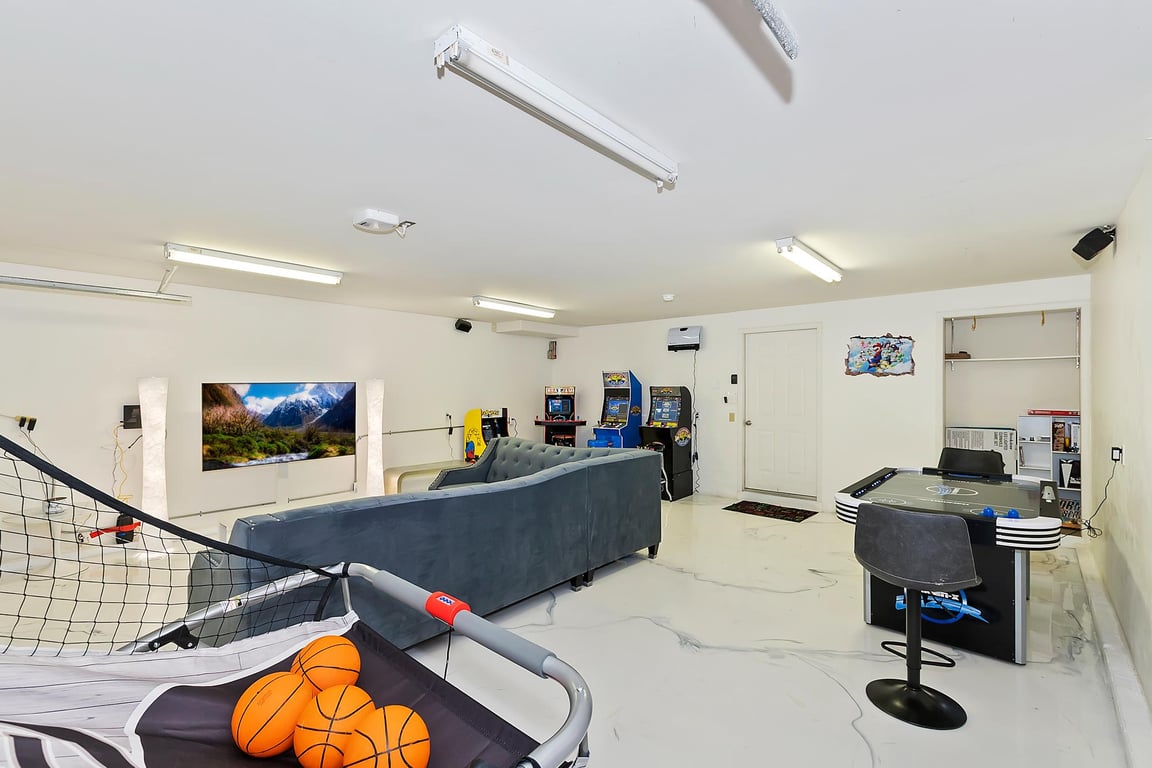 Cabin Image 47