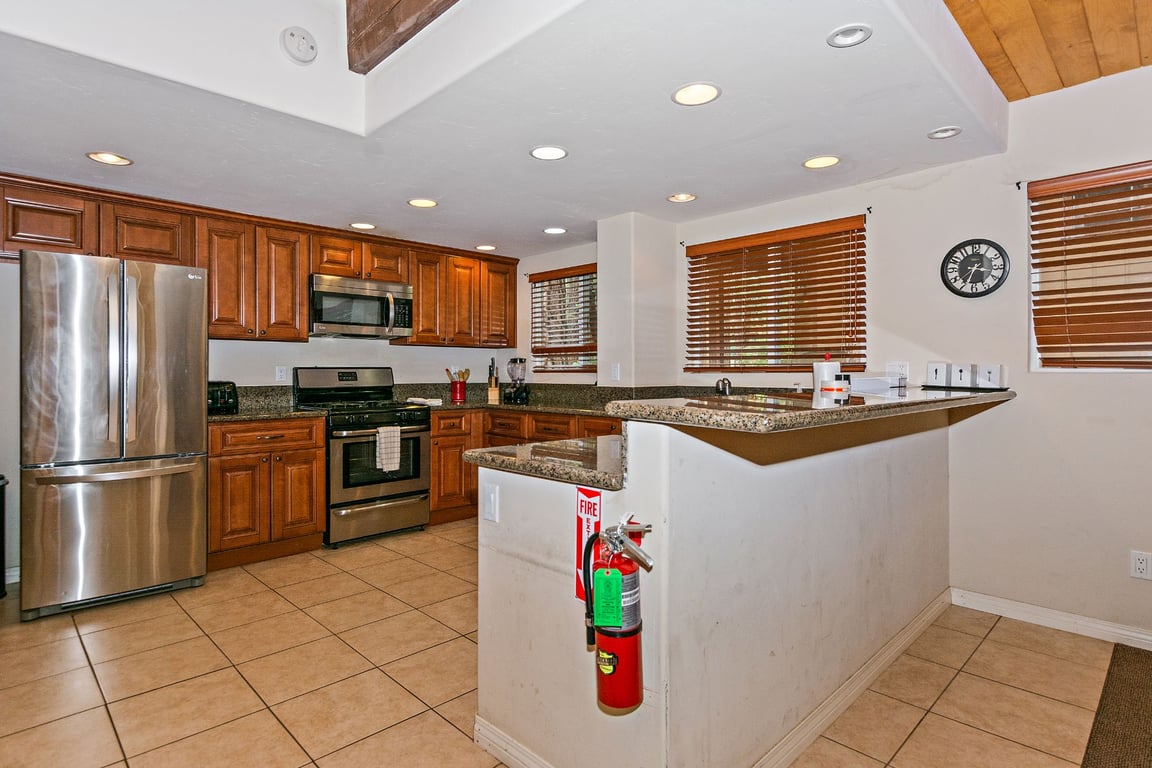 Big Bear Cabin - RedwoodLodge - 0003