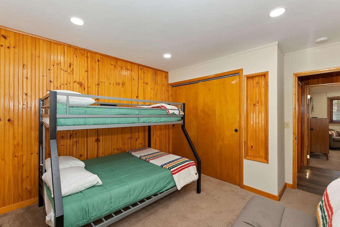 Cabin Image 27