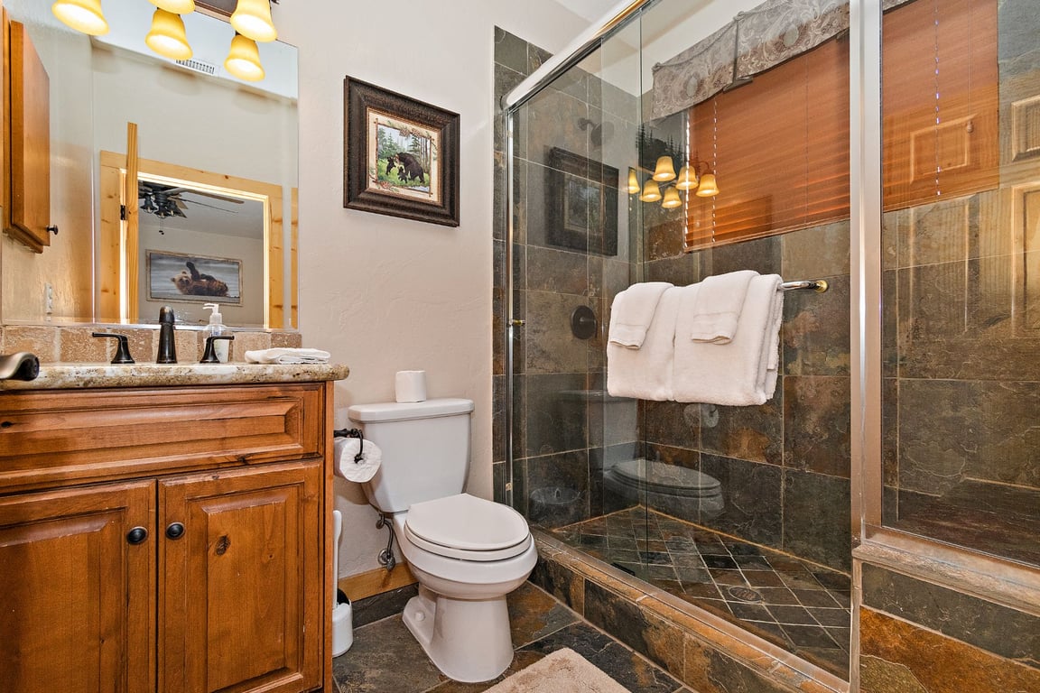 Cabin Image 32