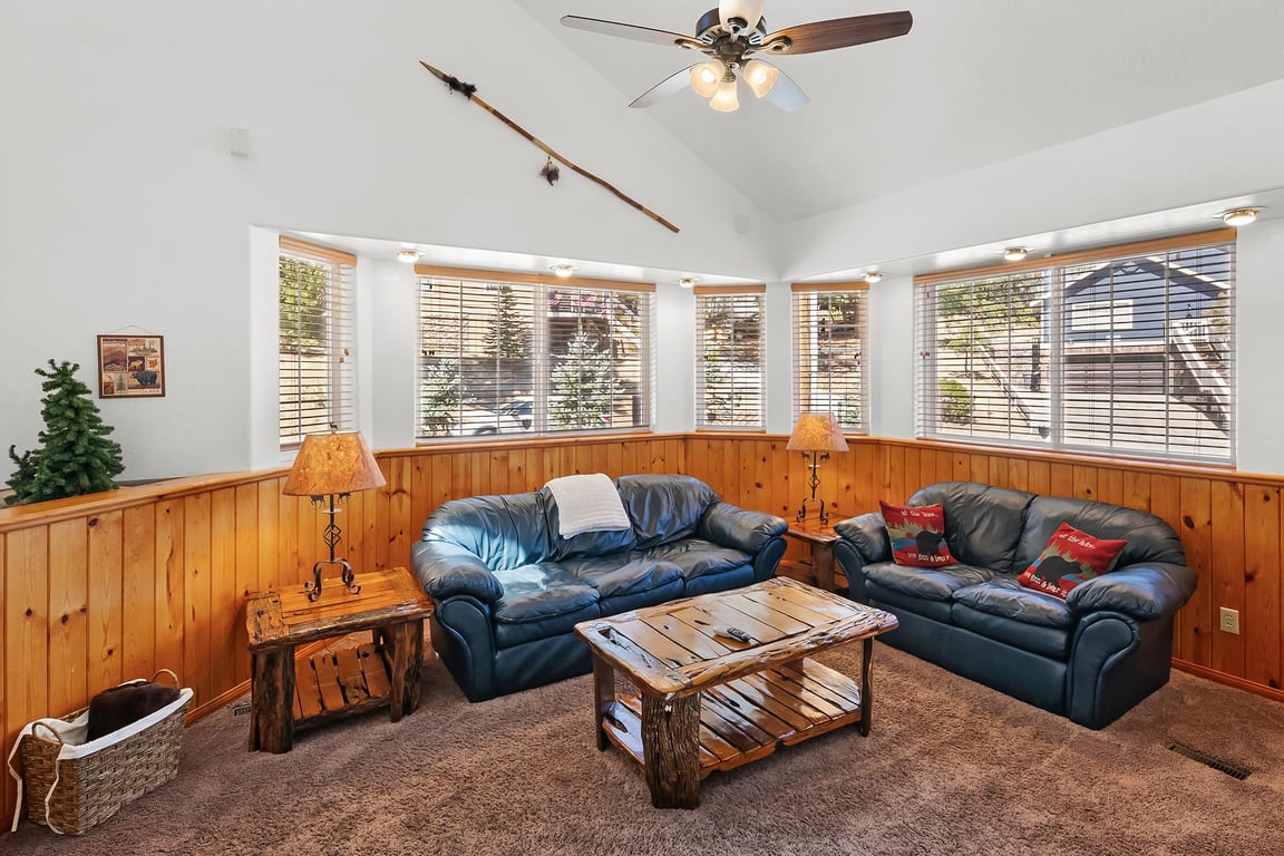Cabin Image 8