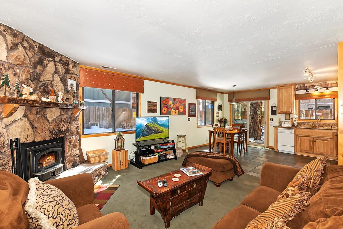 Cabin Image 11