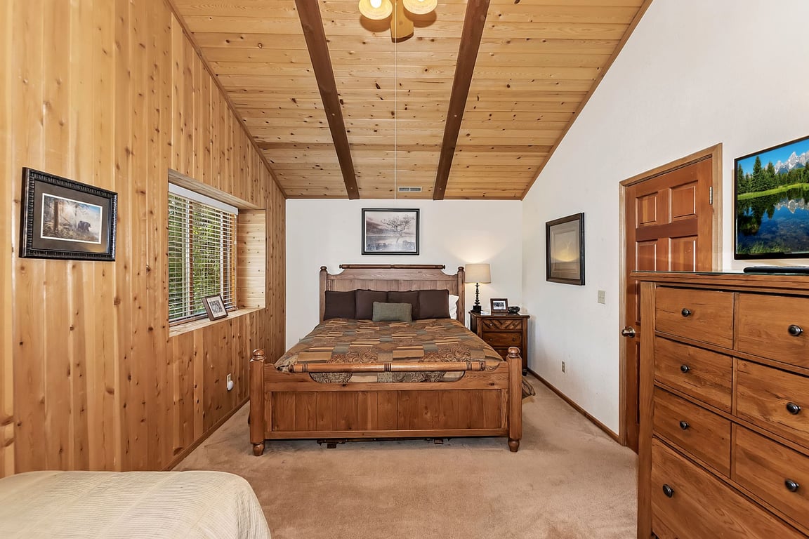Cabin Image 20