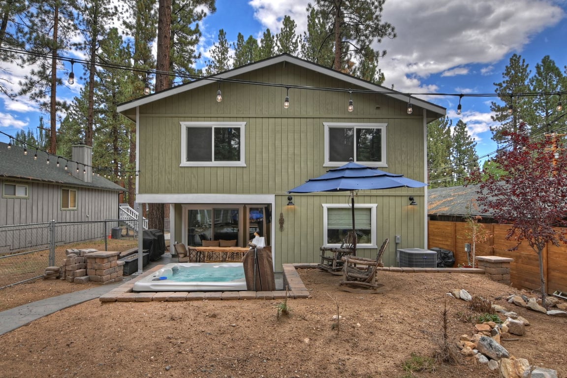 Cabin Image 36