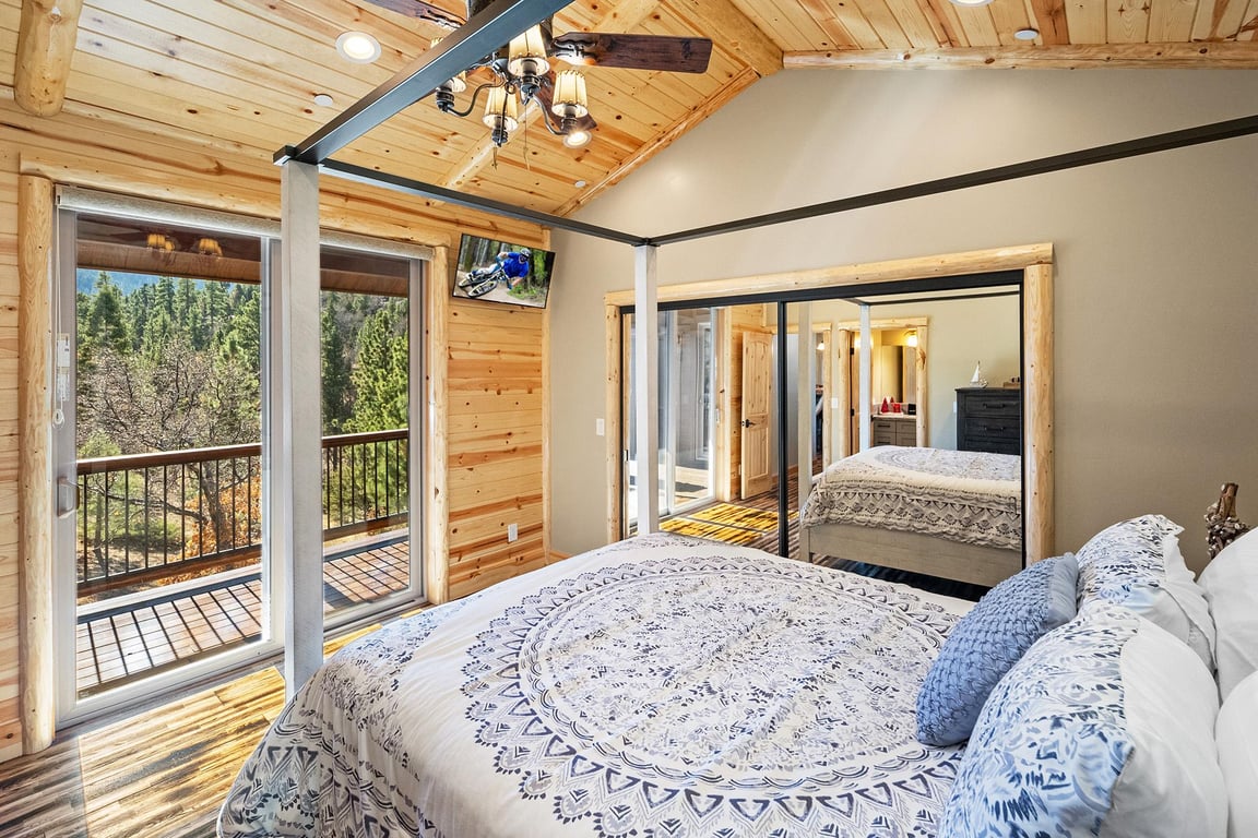 Cabin Image 50