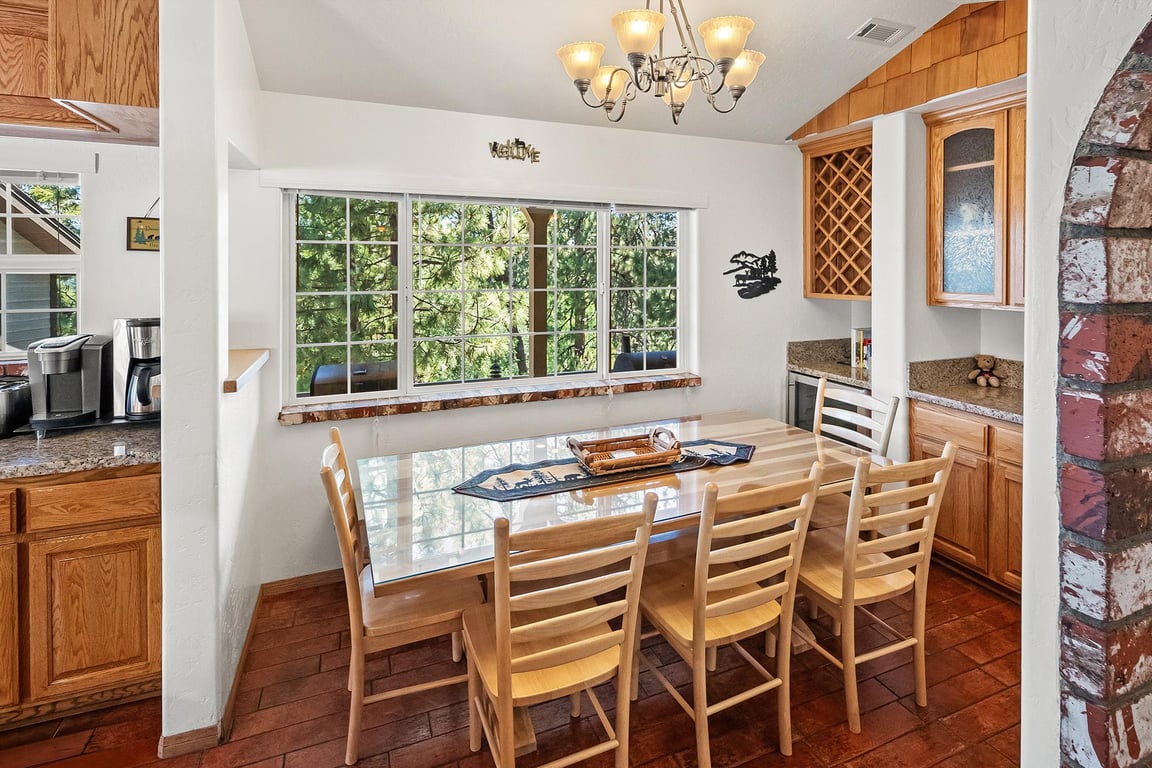 Cabin Image 17