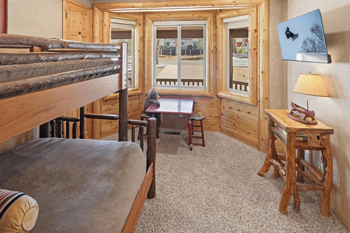 Cabin Image 44