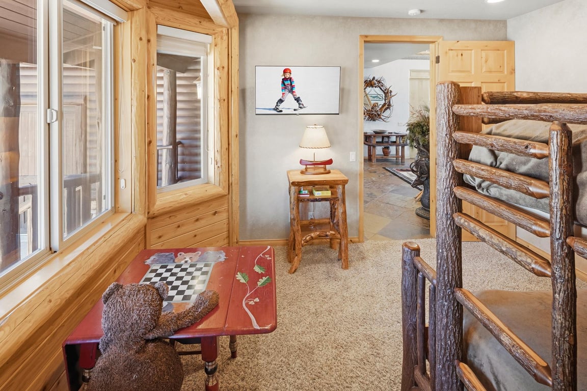 Cabin Image 45