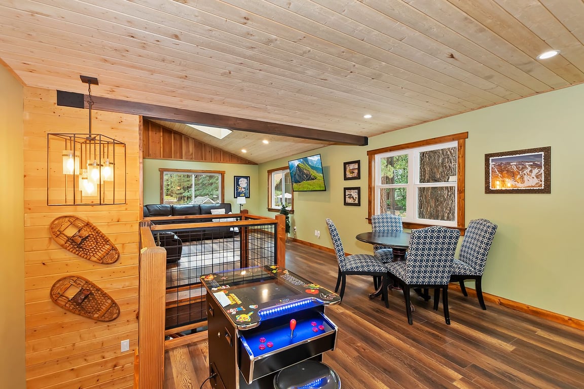 Cabin Image 22