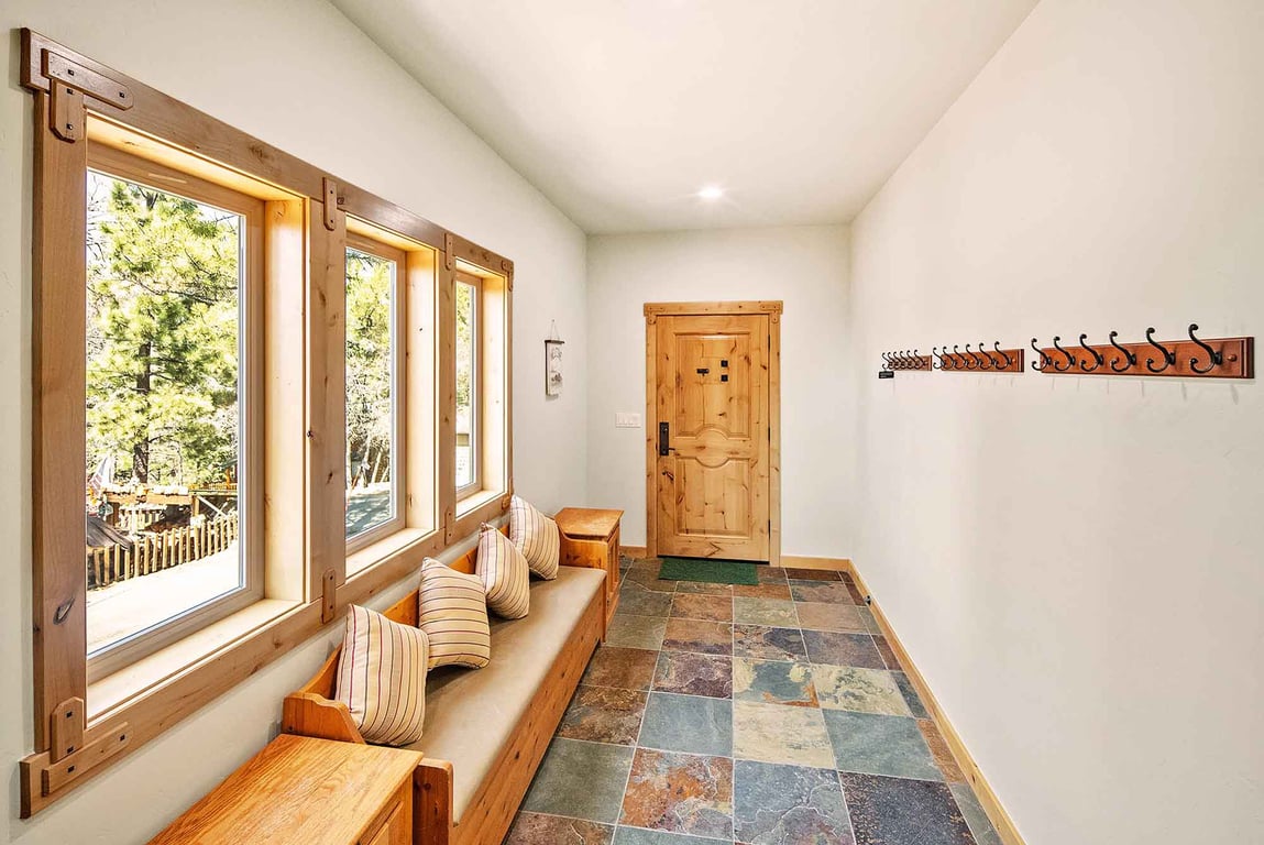 Cabin Image 7