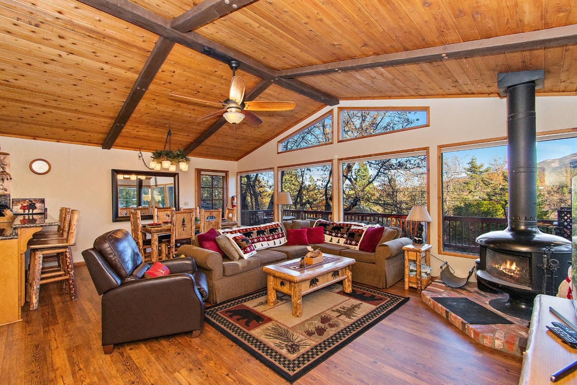 Cabin Image 7